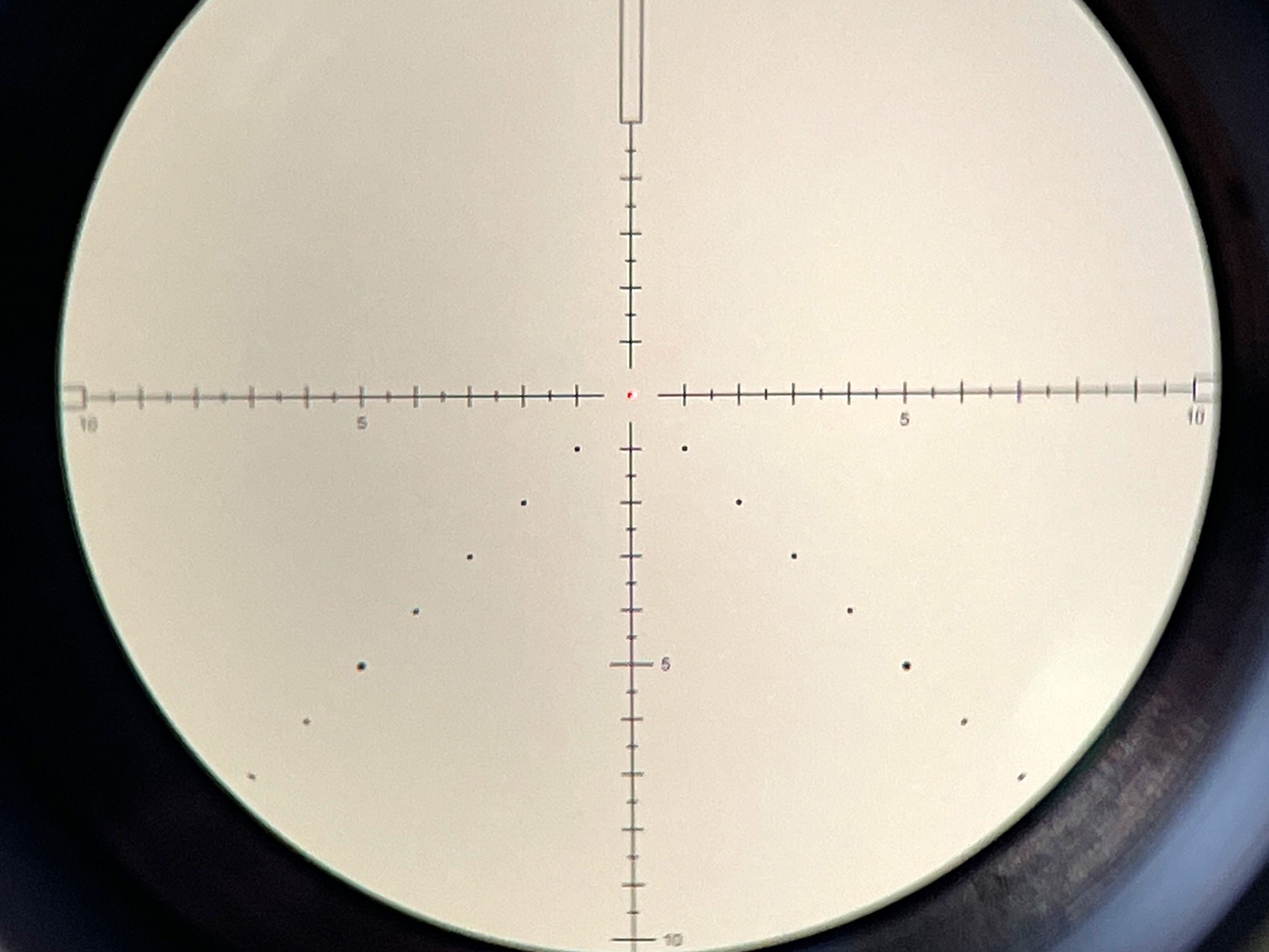 kinh-ngam-vector-optics-veyron-4-16x44-ffp